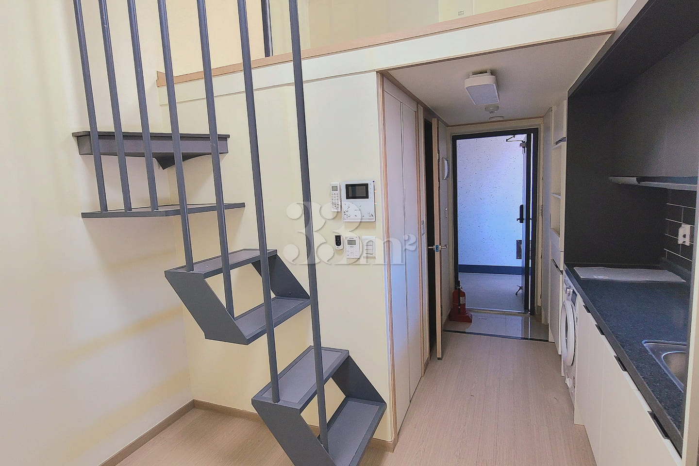 Pantry House Suyu Station 1th image