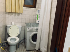 Cost-effective two-bedroom near Moran Station 10th image