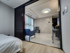 Luxury Jamsil House 76 0th image