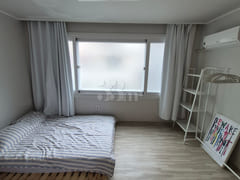 5-minute walk from Toseong Station and Kkangt 11th image