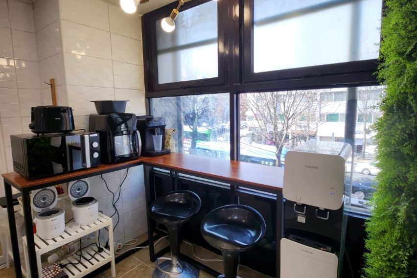 논현역6번출구 강남논현