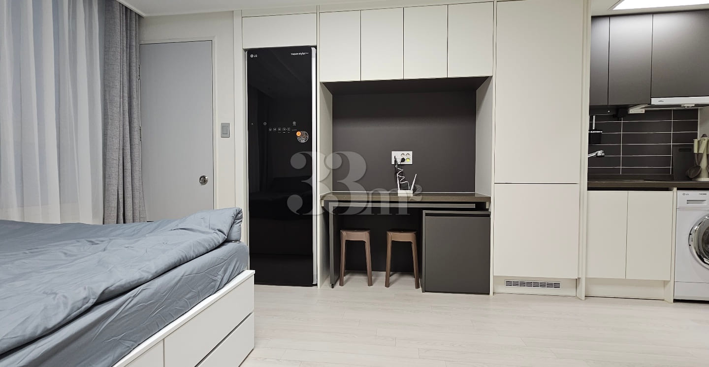 Fully furnished residence near Gangnam Statio 9th image