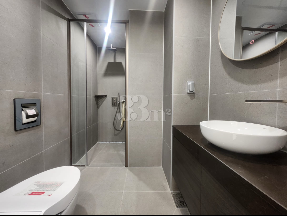 ELUK Seocho Penthouse 10th image