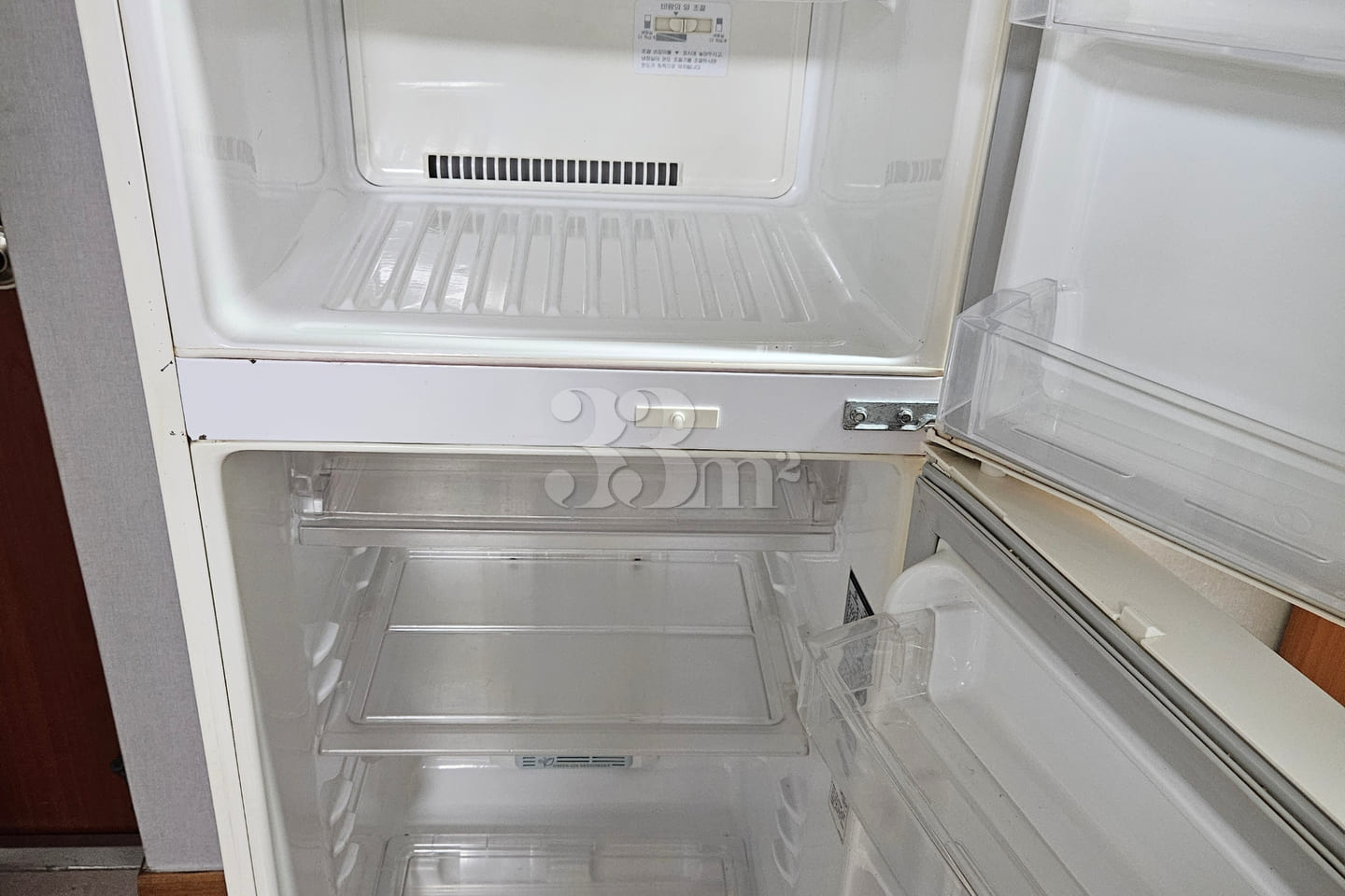 Bright, clean, and quiet. 3th image