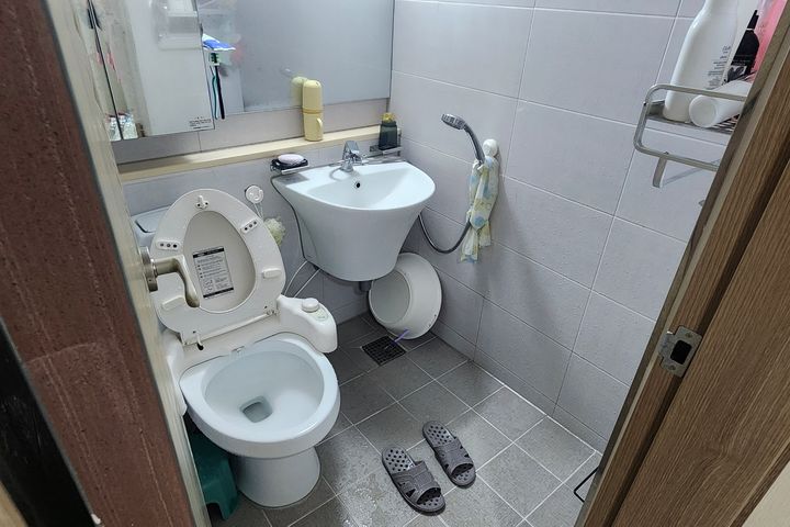 Postay 19th image