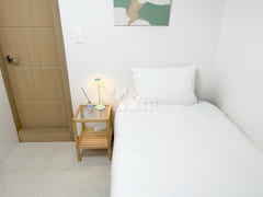 Walking distance: 3 minutes to Sinchon, 9 min 0th image