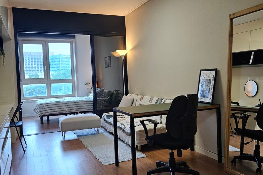 넓은 방 운서역 바로앞