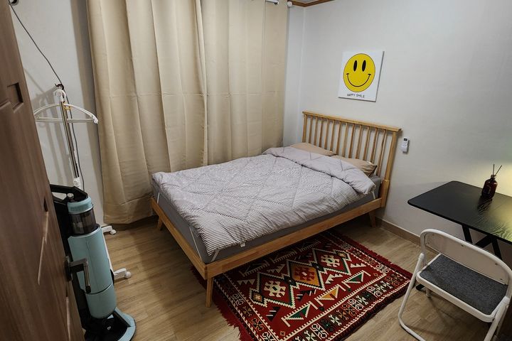 Seogwipo Private Villa with Whirlpool and Gym 8th image
