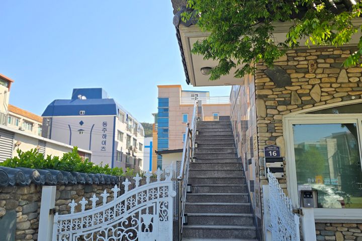 경주 돌집 1번째 이미지