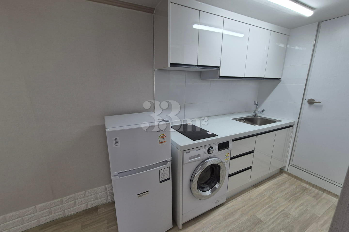 Fully furnished two-room apartment near Guui  1th image