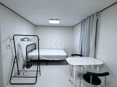 Studio apartment building in Anam-dong, Seong 1th image