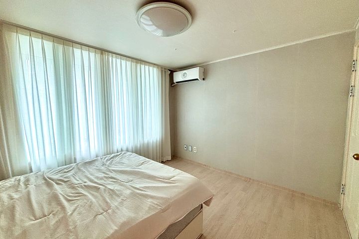 The prettiest house in Suwon. 9th image