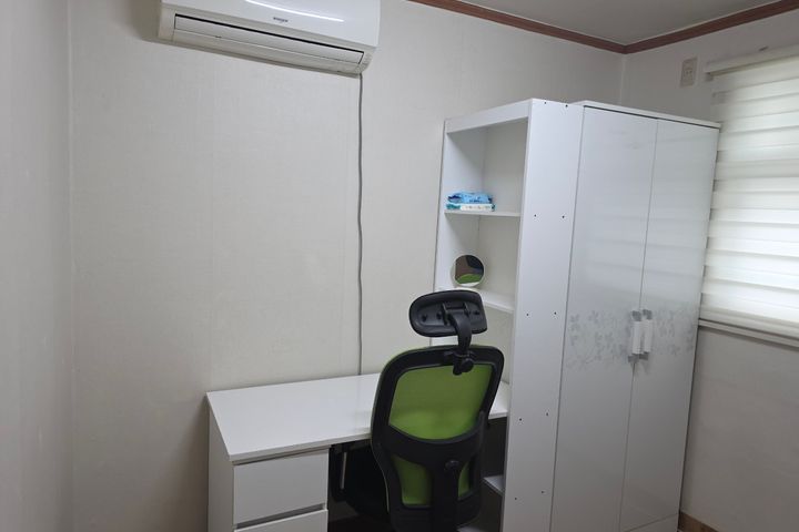 Room 103 3번째 이미지