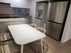 New 3-room apartment with full options near U 5th image