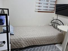 A charming ground-floor room 0th image