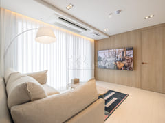 3rd floor, 4 beds for 4 people + 2 bathrooms 6th image