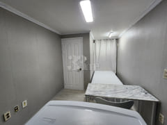 Clean, south-facing studio apartment 3th image
