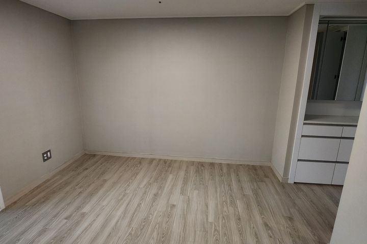 정원 방 2번째 이미지