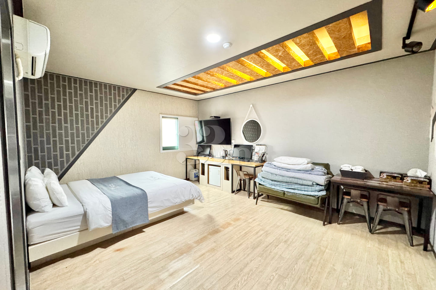 ⭐️5 minutes from Yeongtong Station⭐️ Room 701 0th image