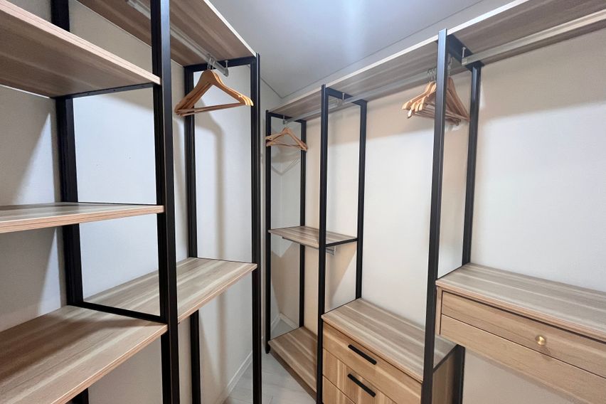 헤르멘 E동 201호