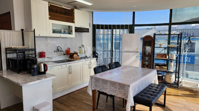 Luxury Room with Park View and Floor-to-Ceili 4th image