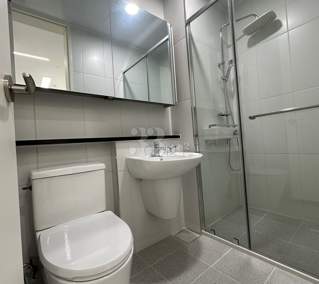 Newly built spacious two-room unit; parking a 11th image