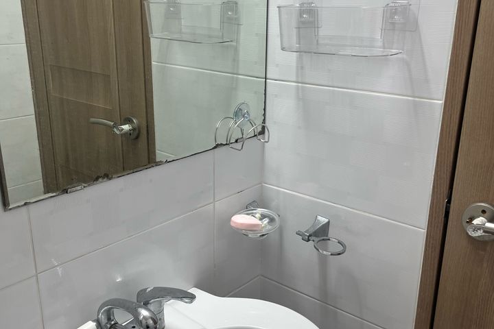 2 minutes from HUFS; clean, fully furnished u 6th image