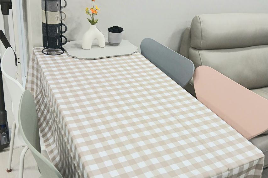 A cozy home. 10th image