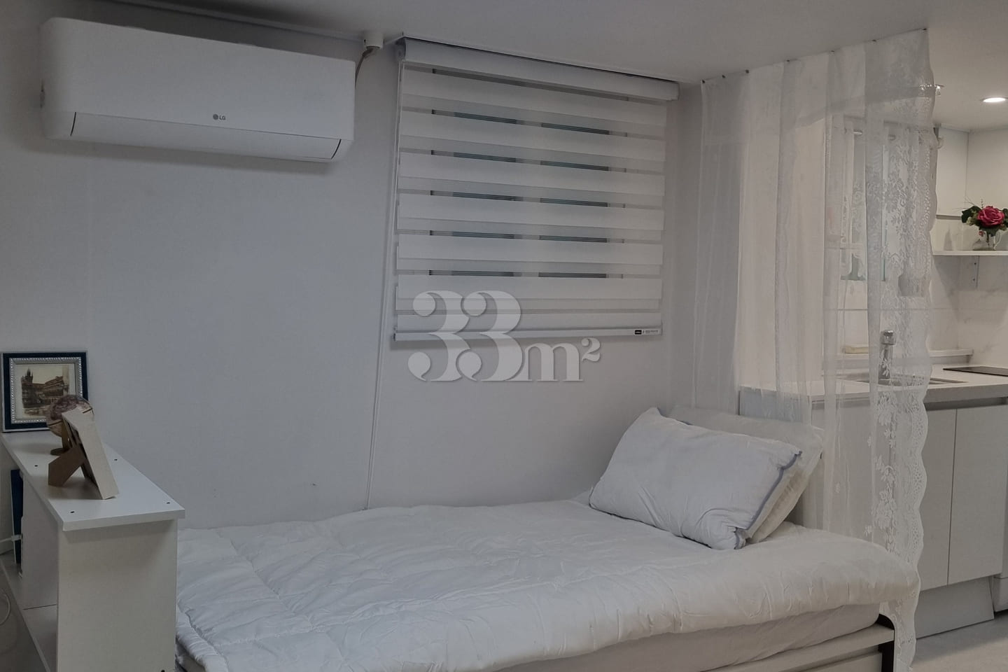 Studio apartment 30 seconds from Wangsimni St 1th image