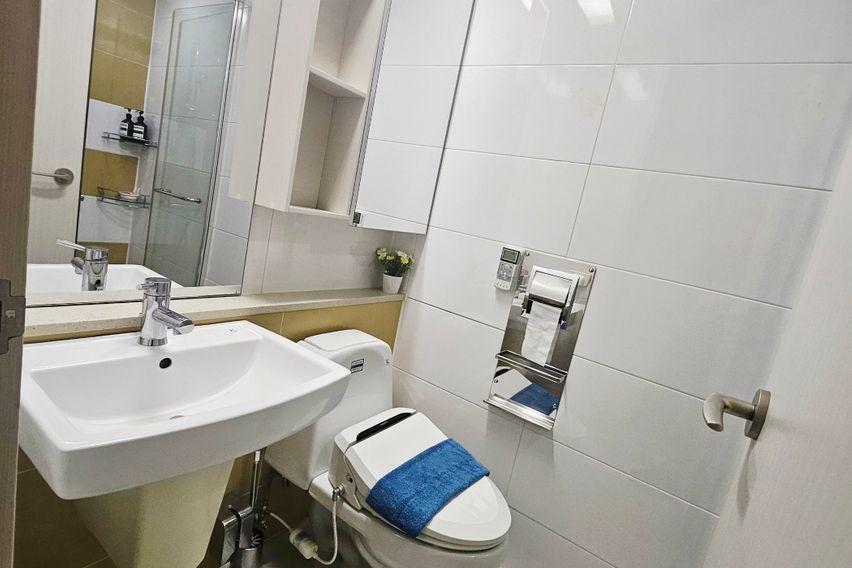 ​🌙 포근한 유성의 밤