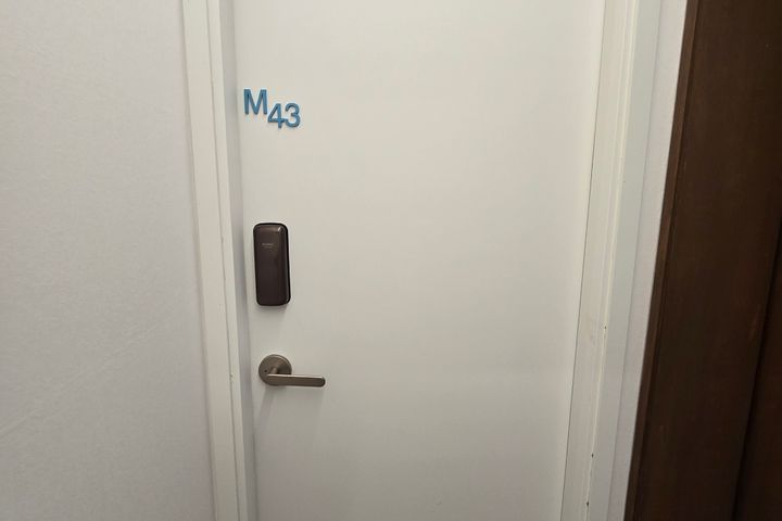 Cozy 2-Room Accommodation in Hongdae M47 7th image