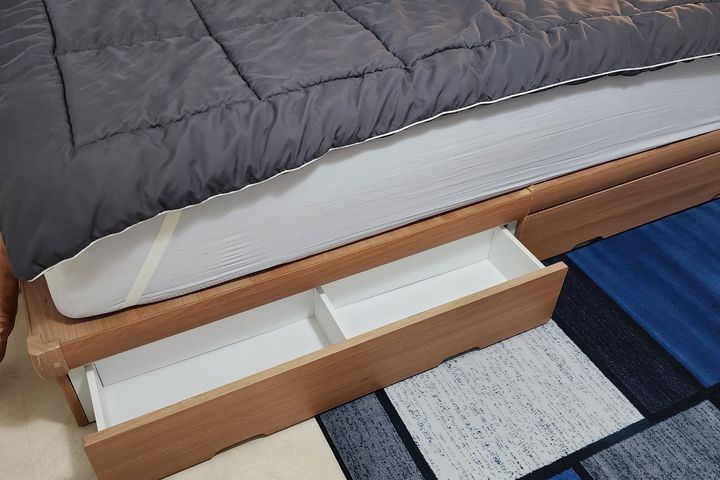 Very large, fully furnished room in Hwagok-do 5th image