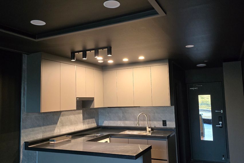 운서역 다이소옆 모던