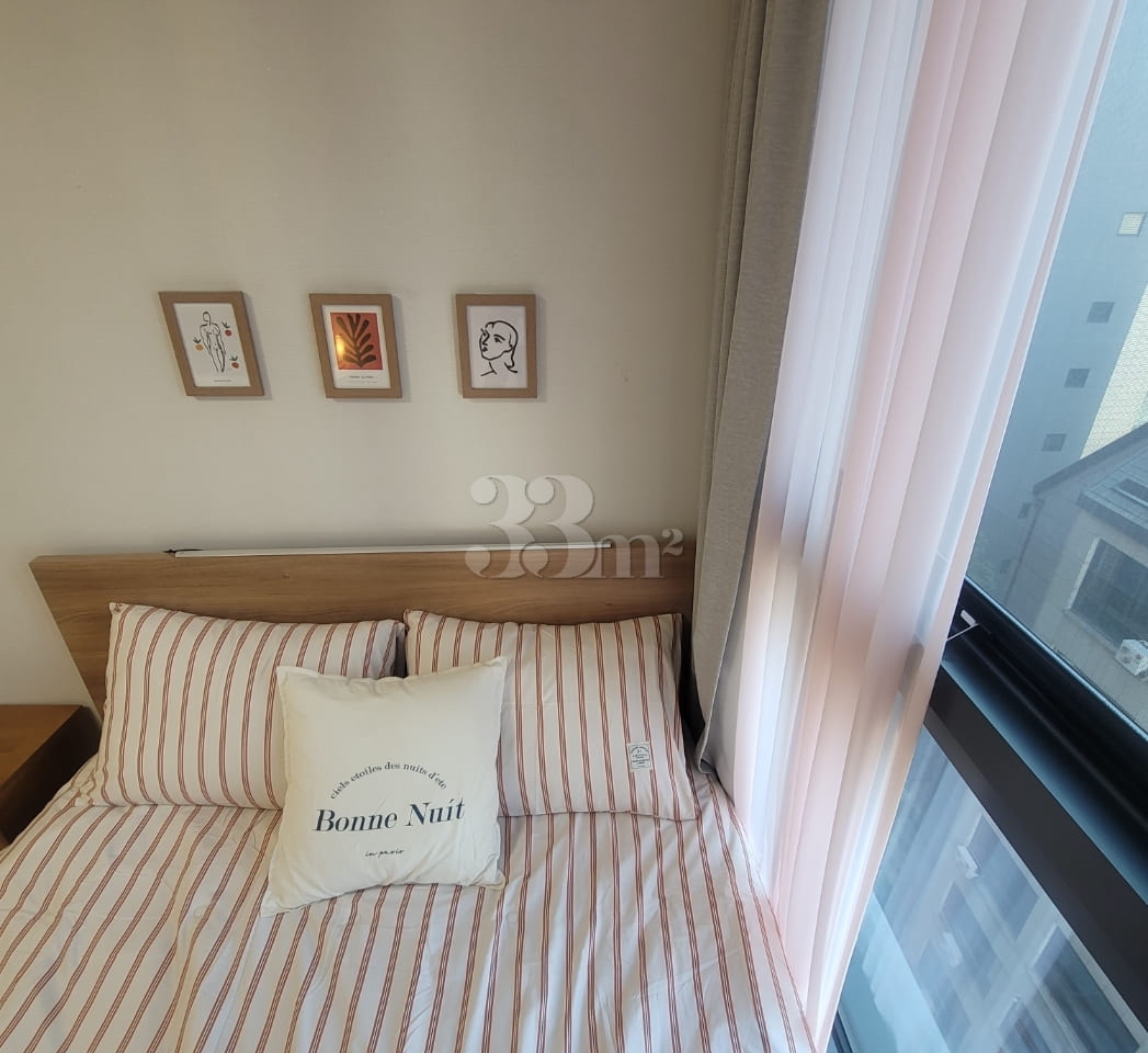 🩶 Myeongdong Stay 92 with an Atmospheric Vie 5th image