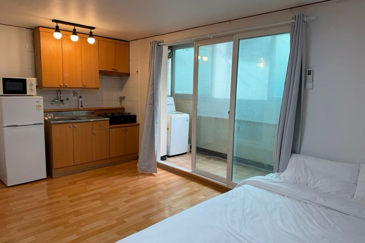 홍대입구역 3분-R33 11번째 이미지