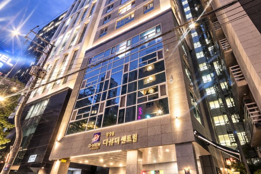 디뷰더센트럴 삼성 2룸