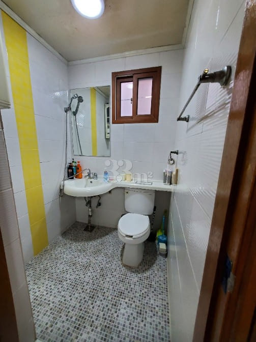 Gumi Short-term Rental 203 5th image
