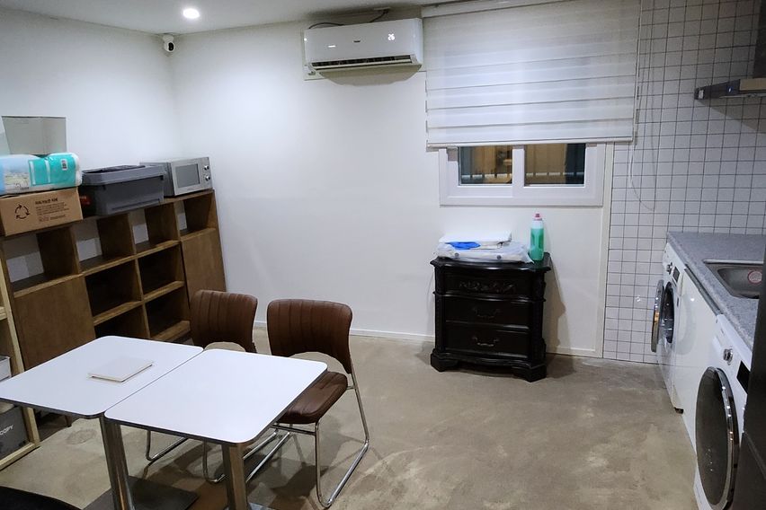 버스 터미널 스테이