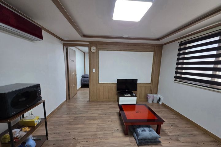 ✨️[Basic] Fully Furnished 1.5-Room Unit ✨️ 0th image