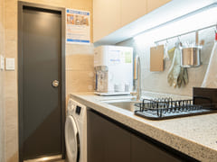 New Luxury Fully Furnished Unit 304 8th image