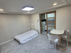 Large room + parking + new construction D35 1th image