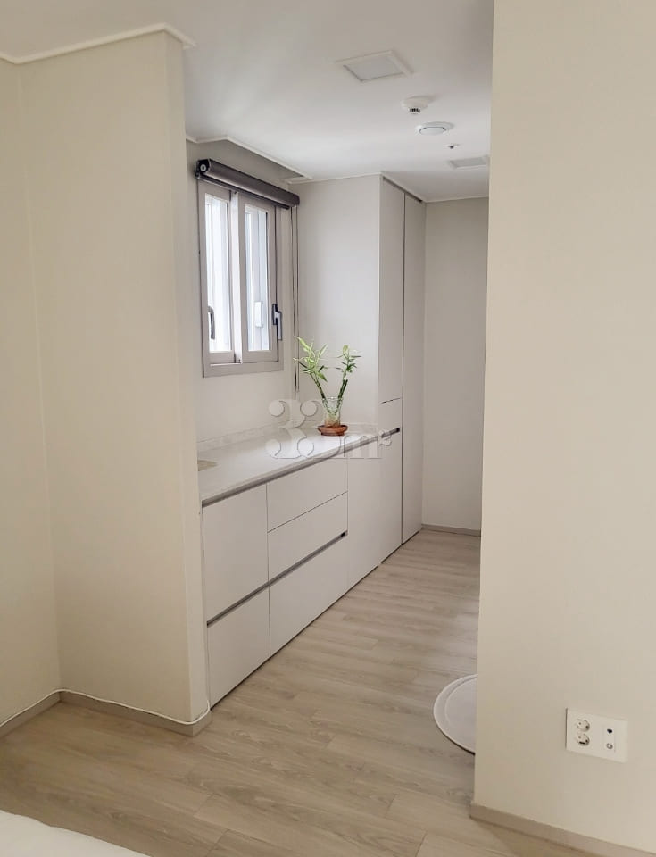 🏡 Fully Furnished) Super High-Rise Apartment 2th image