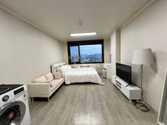 Cheongdam high-rise, city view, fully furnish 3th image