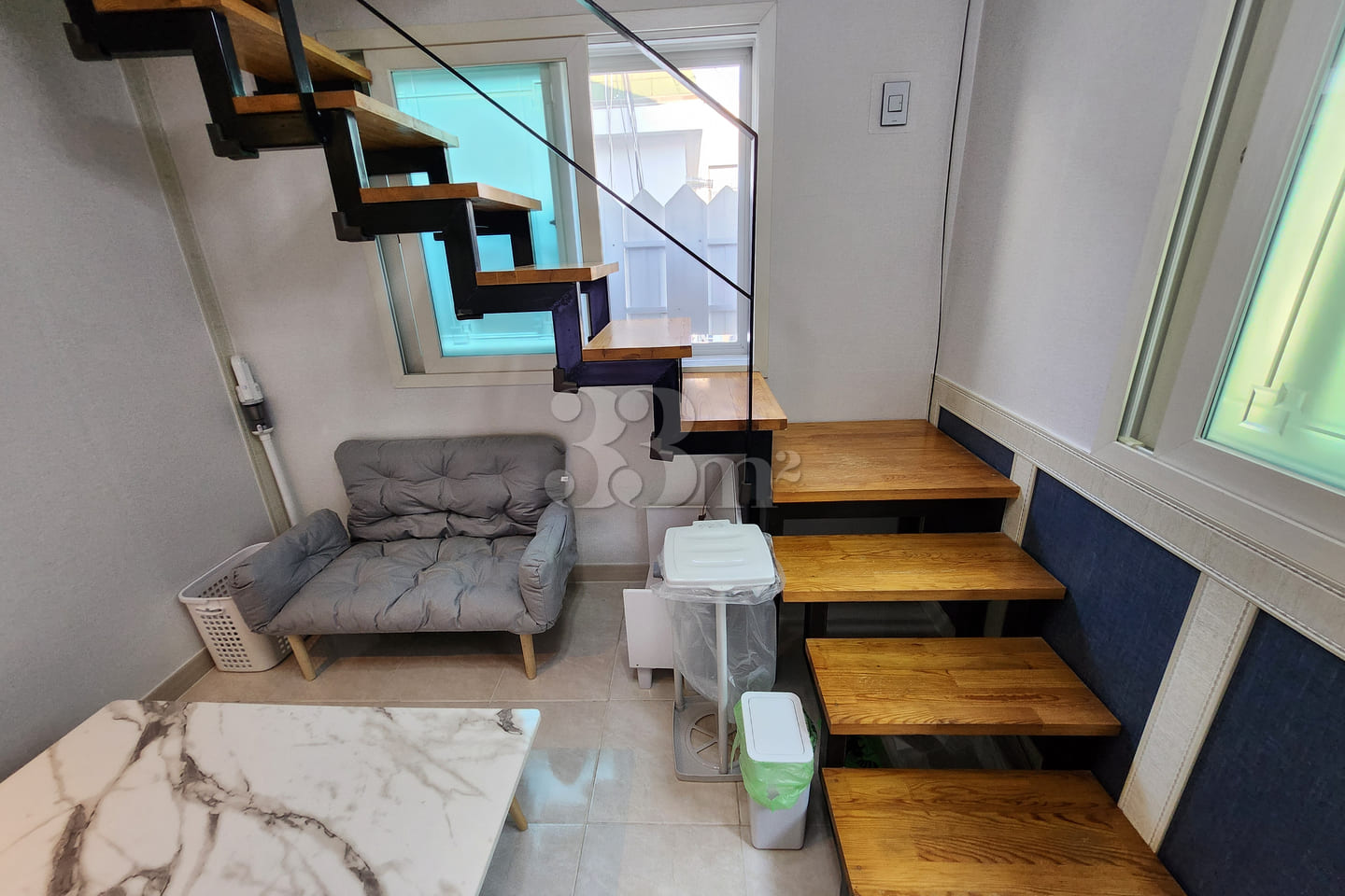 Clean duplex on Gallidan Street 5th image