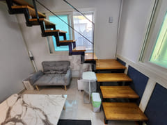 Clean duplex on Gallidan Street 5th image