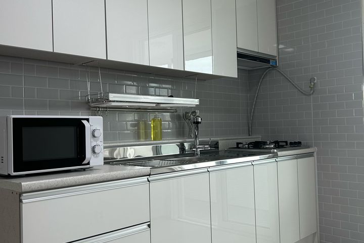Fully-equipped, hotel-style accommodation 5th image