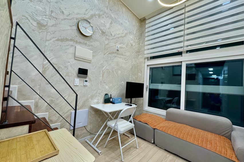 성수역 복층 풀옵션🟠 0번째 이미지