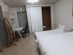 1.5-room apartment, 4, 7-minute walk from Yon 1th image