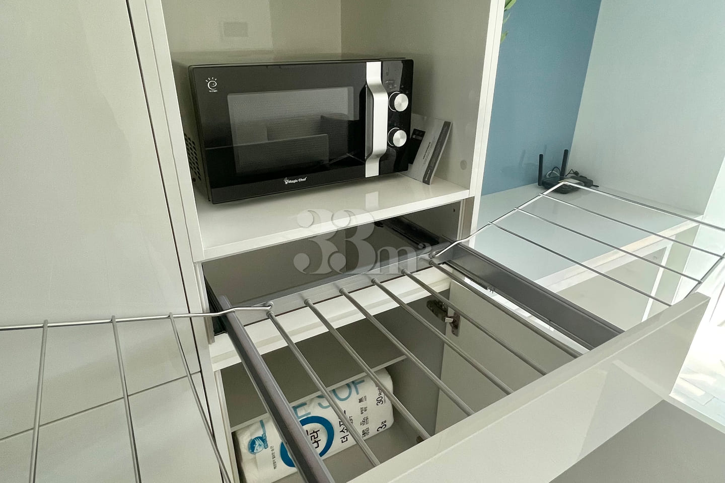 Fully furnished apartment in the prime area o 11th image