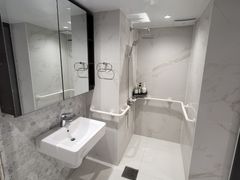 P Seocho Gangnam Premium Full Option 4th image